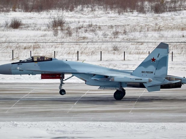 Rusya yeni parti Su-35S savaş uçaklarını teslim aldı