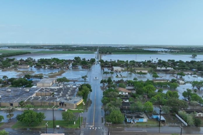 ABD-Meksika sınırında sel felaketi: 4 ölü