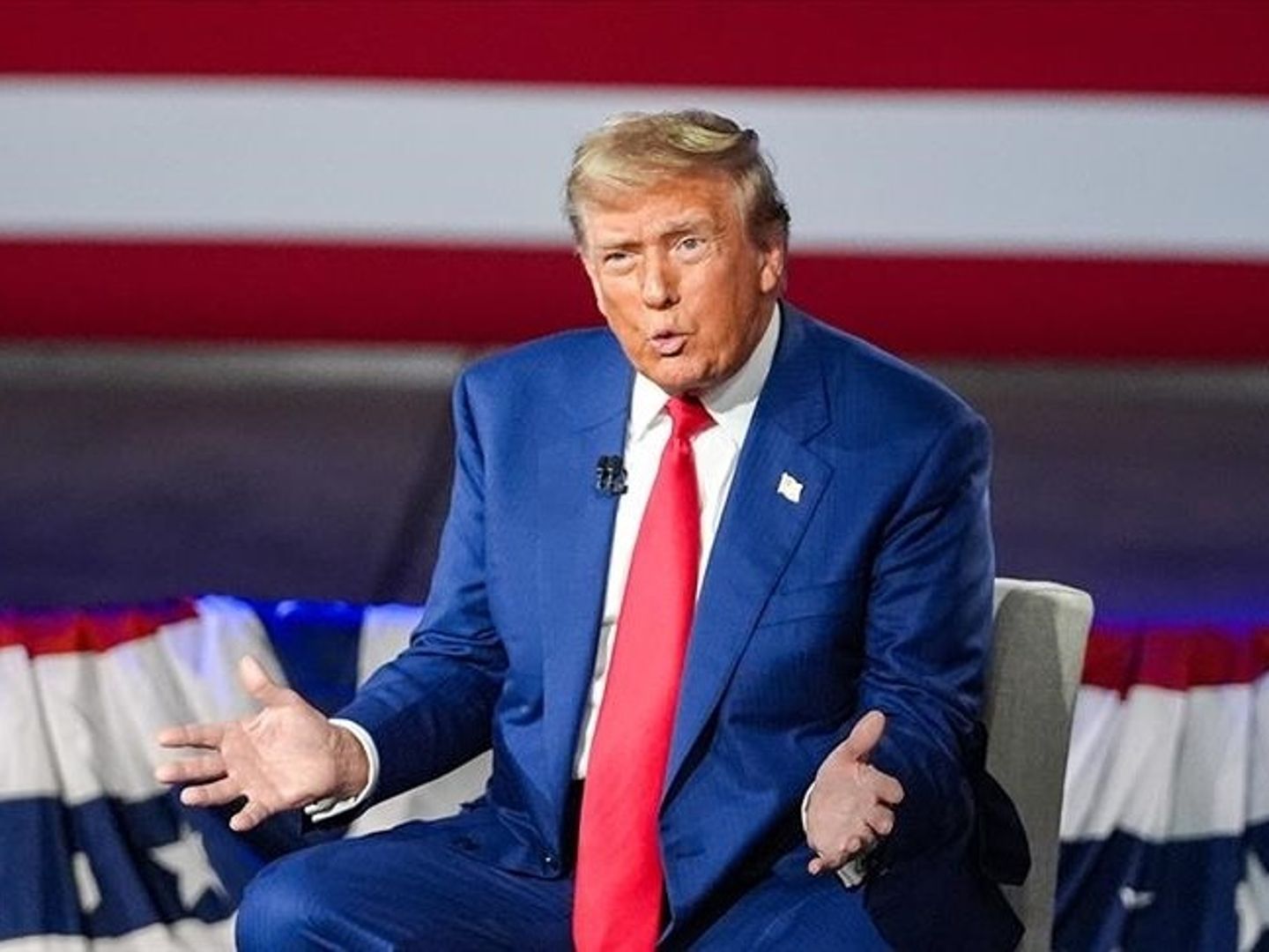 Trump Fed'in faizleri düşürmek zorunda kalacağına inanıyor