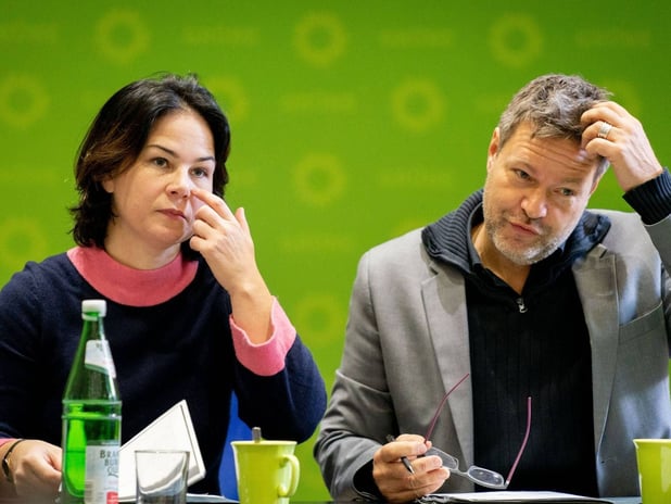 Almanya’da Yeşiller, CDU/CSU ve SPD'nin savunma ve yatırım paketine onay vermek istemiyor