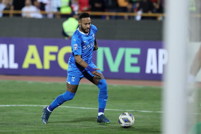 Neymar Santos'ta da sakatlandı