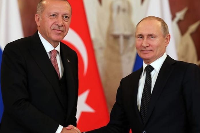 Türkiye Rusya-Ukrayna savaşında arabuluculuk yapmaya hazır