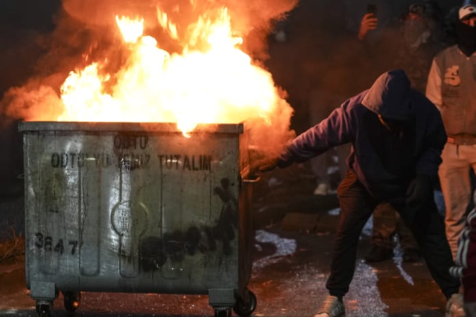 Valilikler açıkladı: Ankara ve İzmir'de gösteriler yasakladı