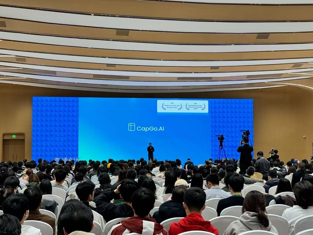 CapGo AI speaking at YC China on AI SEO and GEO