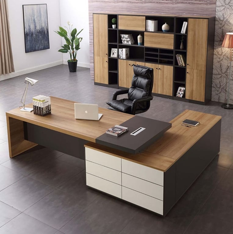 Hyuk Director Table JW 120