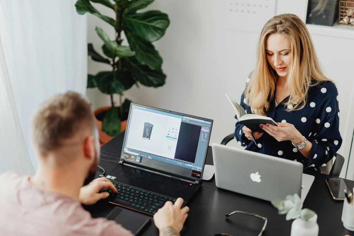 Unlock Pathways to Free or Low-Cost MacBook Pros for Students Facing Financial Challenges