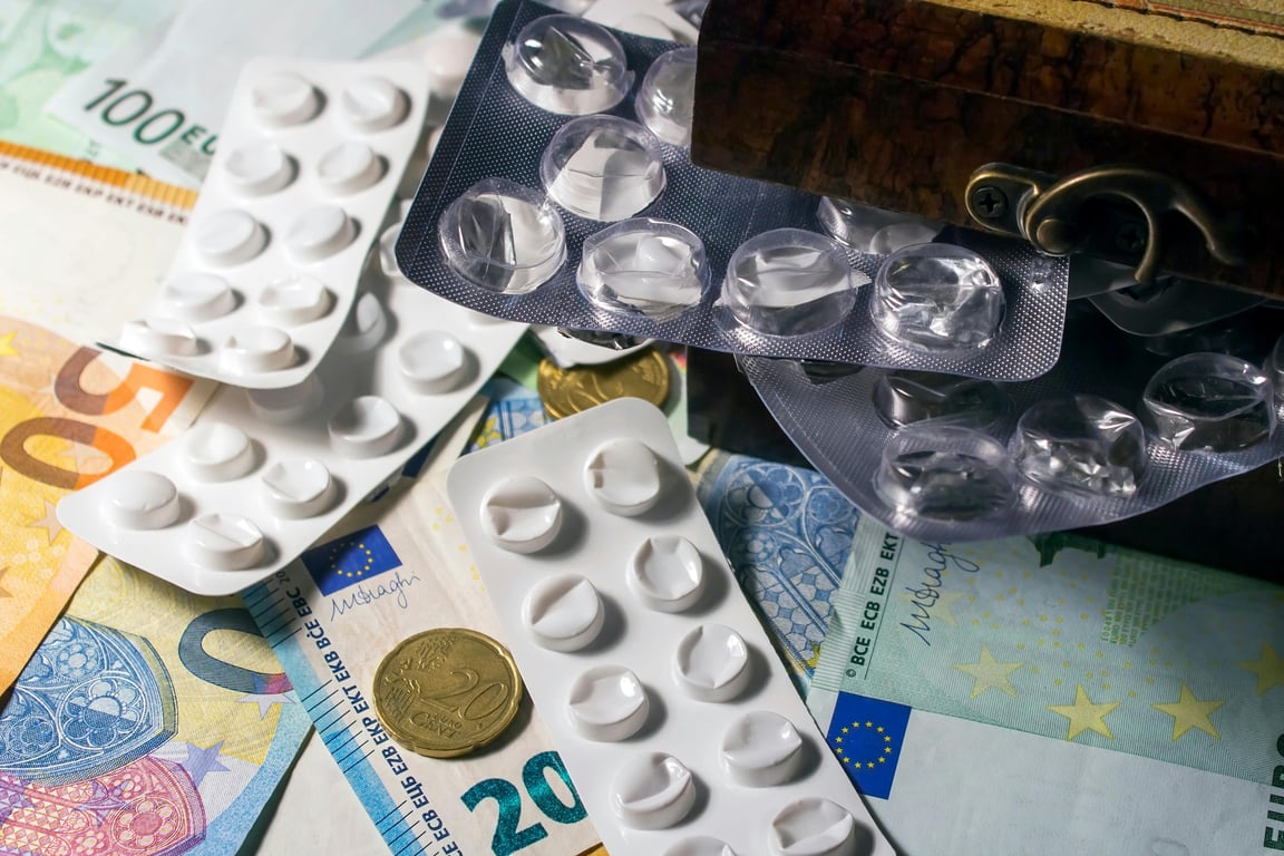 Affordable Care Options for Macular Degeneration Management