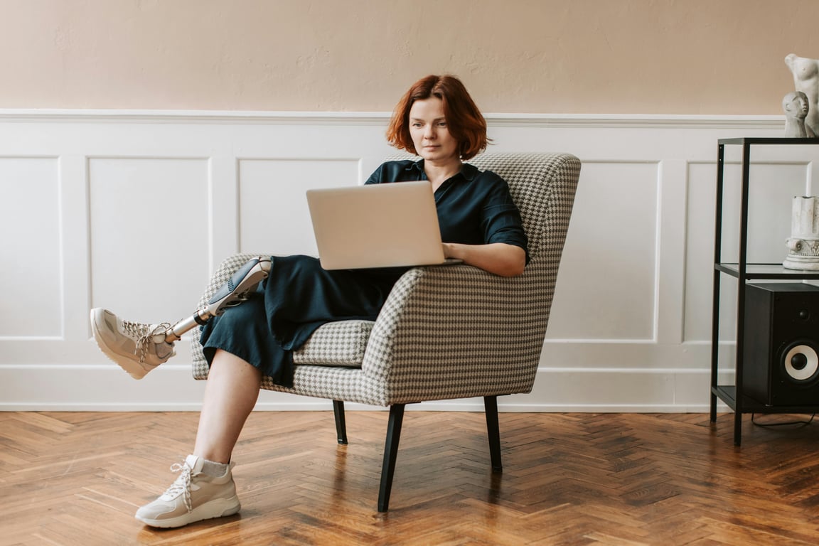 Thriving Through Change: Building a Resilient Career in a Shifting Job Market