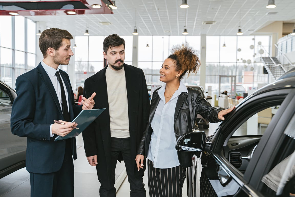 Master Tactics for Negotiating Like a Pro at Car Dealerships