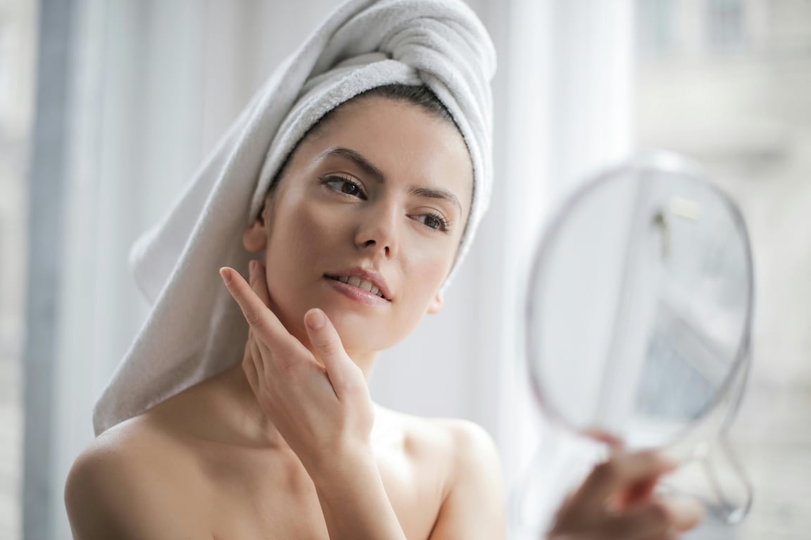 Experience the Confidence Boost of Laser Facelifts with a Free Consultation