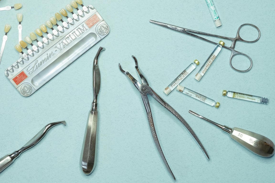 Explore Comprehensive Solutions for Replacing Missing Teeth