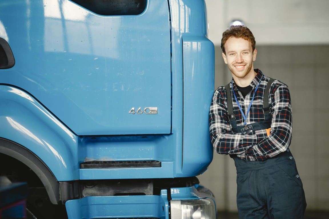 Pave Your Path to a Lucrative Career in Truck Driving