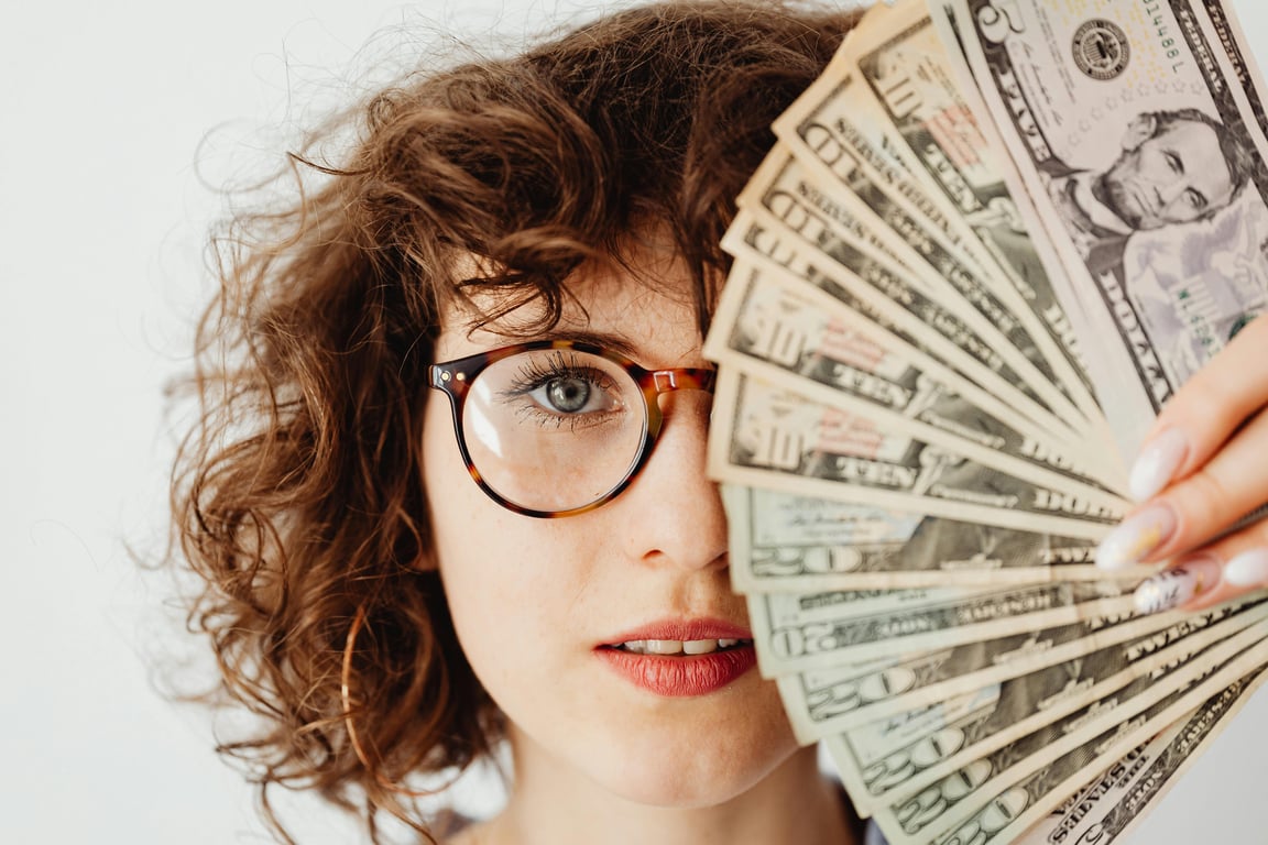 Smart Tips for Seamlessly Managing a Joint Checking Account