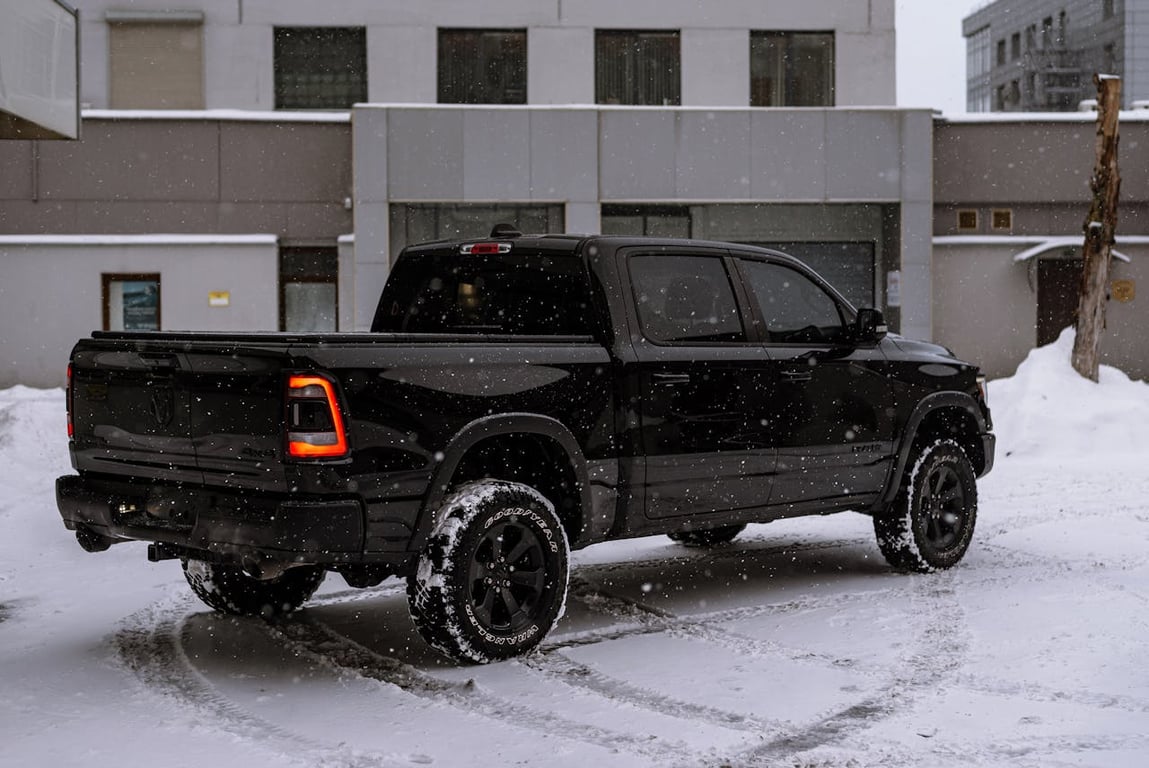 How to Choose the Right Truck for Your Business Needs
