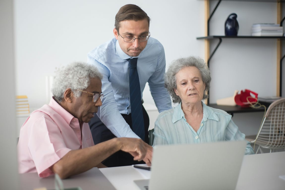 Navigating Senior Car Insurance Savings with Ease