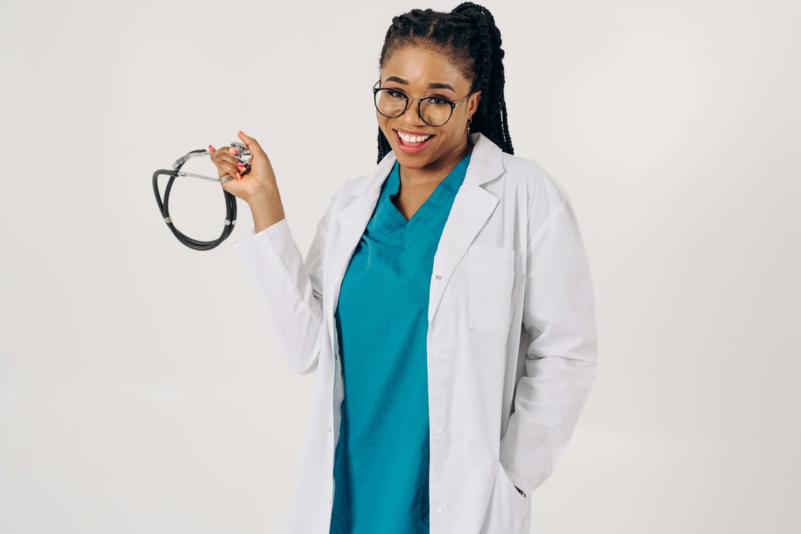 Weighing the Rewards and Challenges of a Career in Nursing