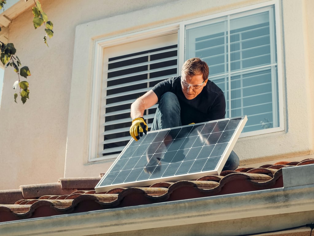 Save Big on Energy Bills by Optimizing Your Home with Solar Panel Solutions