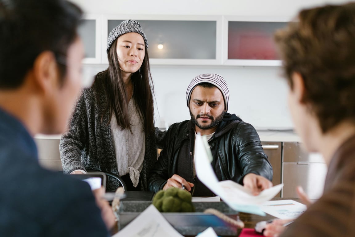 Start Building Wealth with These Essential Investing Tips for Newcomers