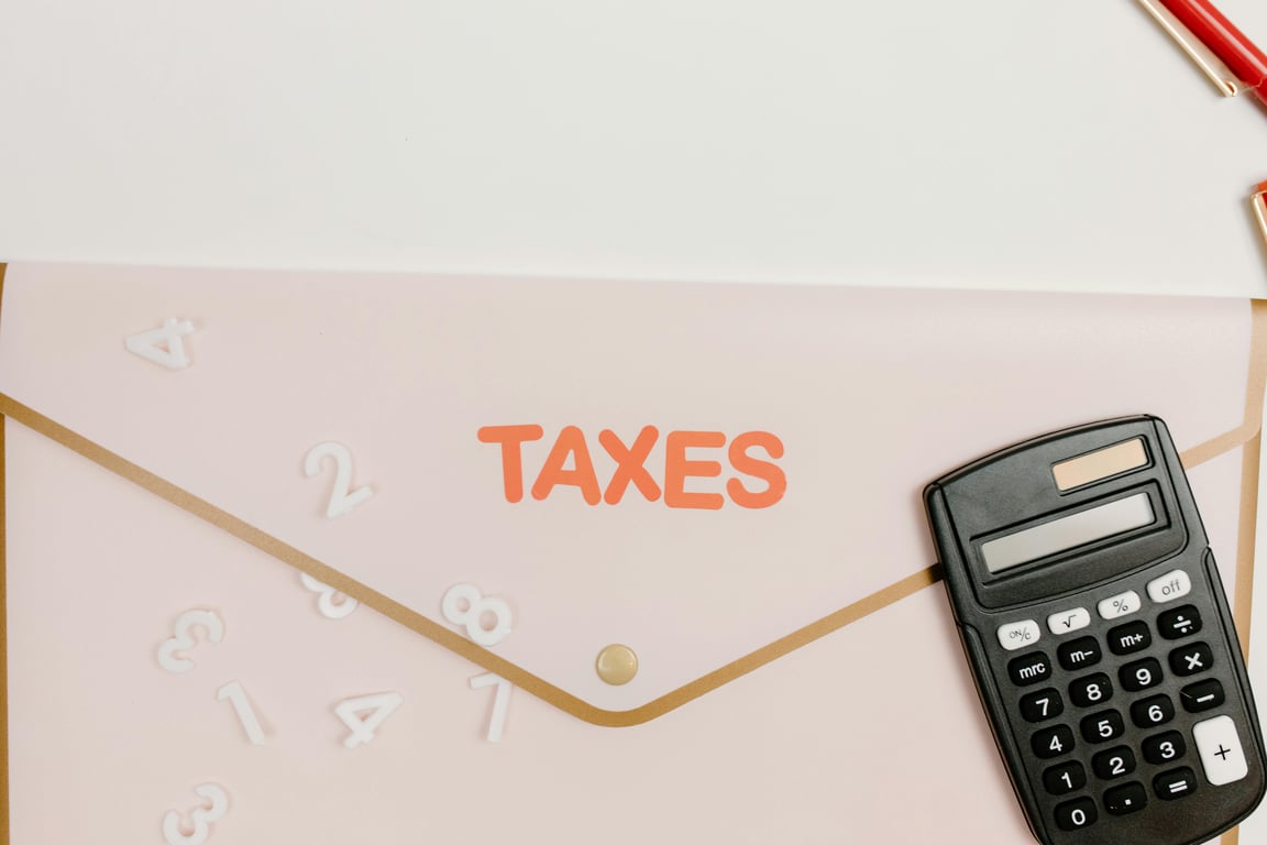 Effortlessly Manage Your Tax Refund with These Practical Financial Moves