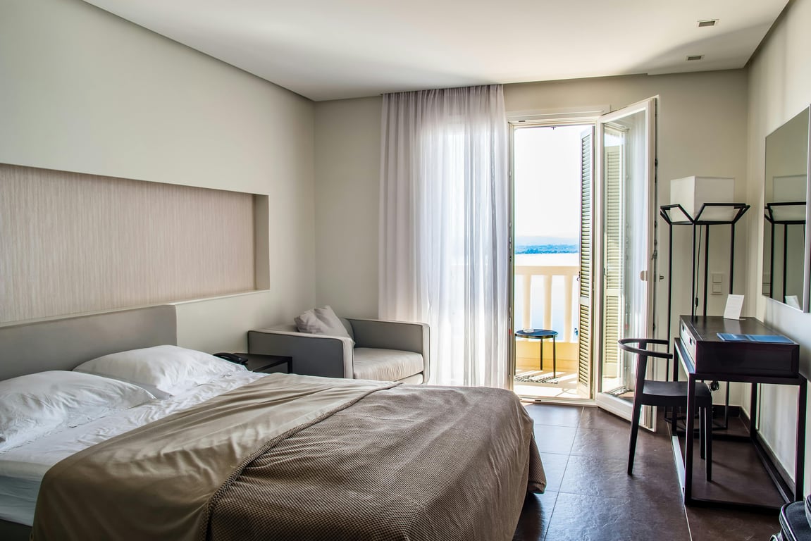 Effortless Ways to Save on Airfare Without Sacrificing Comfort