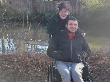 Achat d'une voiture adaptée pour plus de liberté pour Antoine !