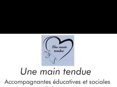 Une main tendue