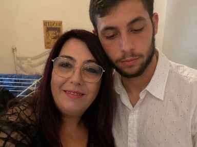 aide financière pour payé ma part  de l'enterrement de ma maman.