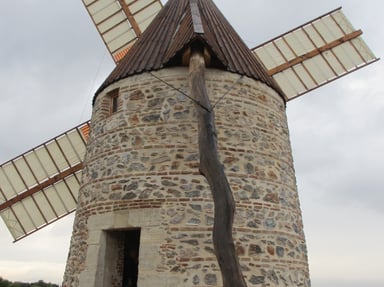 LES MOULINS DE CLAIRA