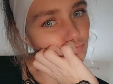 A notre sœur et maman  disparue trop tôt