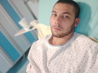 Aide a la personne de 20 ans