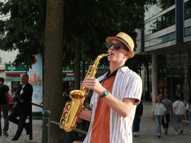 SOUTENEZ MR.SAX45, JEUNE SAXOPHONISTE ORLÉANAIS