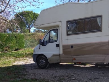 Aidez nous à adapter notre camping car pour mon fauteuil roulant !!✨