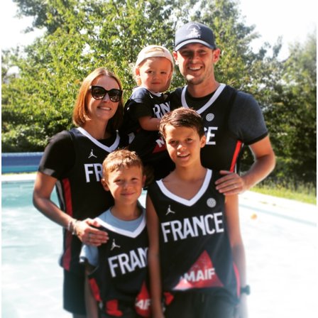 AVATAR_ALT_TEXT