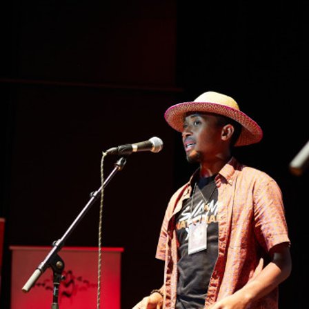 AVATAR_ALT_TEXT