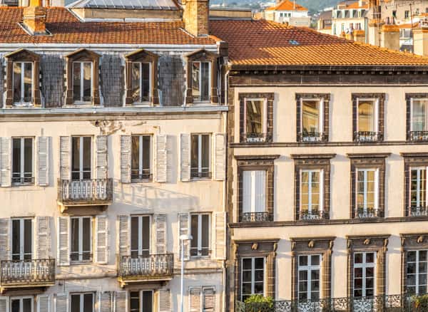 Vendre un appartement à Clermont-Ferrand en 2026 : guide complet
