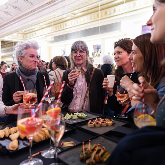 Les rencontres entre participantes autour d'un verre