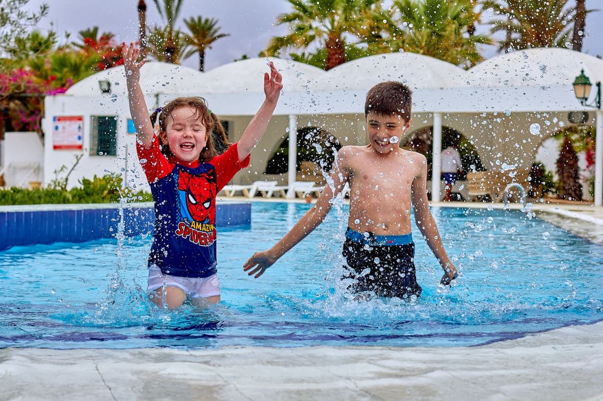 Pool party d'anniversaire : 7 idées d'animations aquatiques