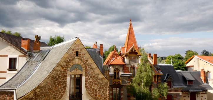 Diagnostic Immobilier à Riom et Clermont-Ferrand Nord : Votre Expert DPE en Limagne et sur les Volcans