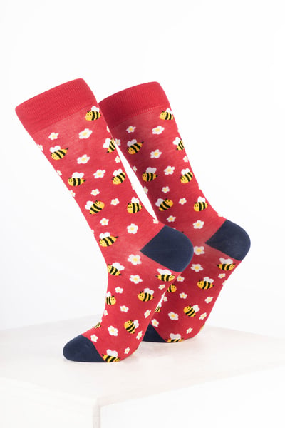 Women’s Bamboo Rich Animal Ankle Socks - Bumble Bee Strawberry