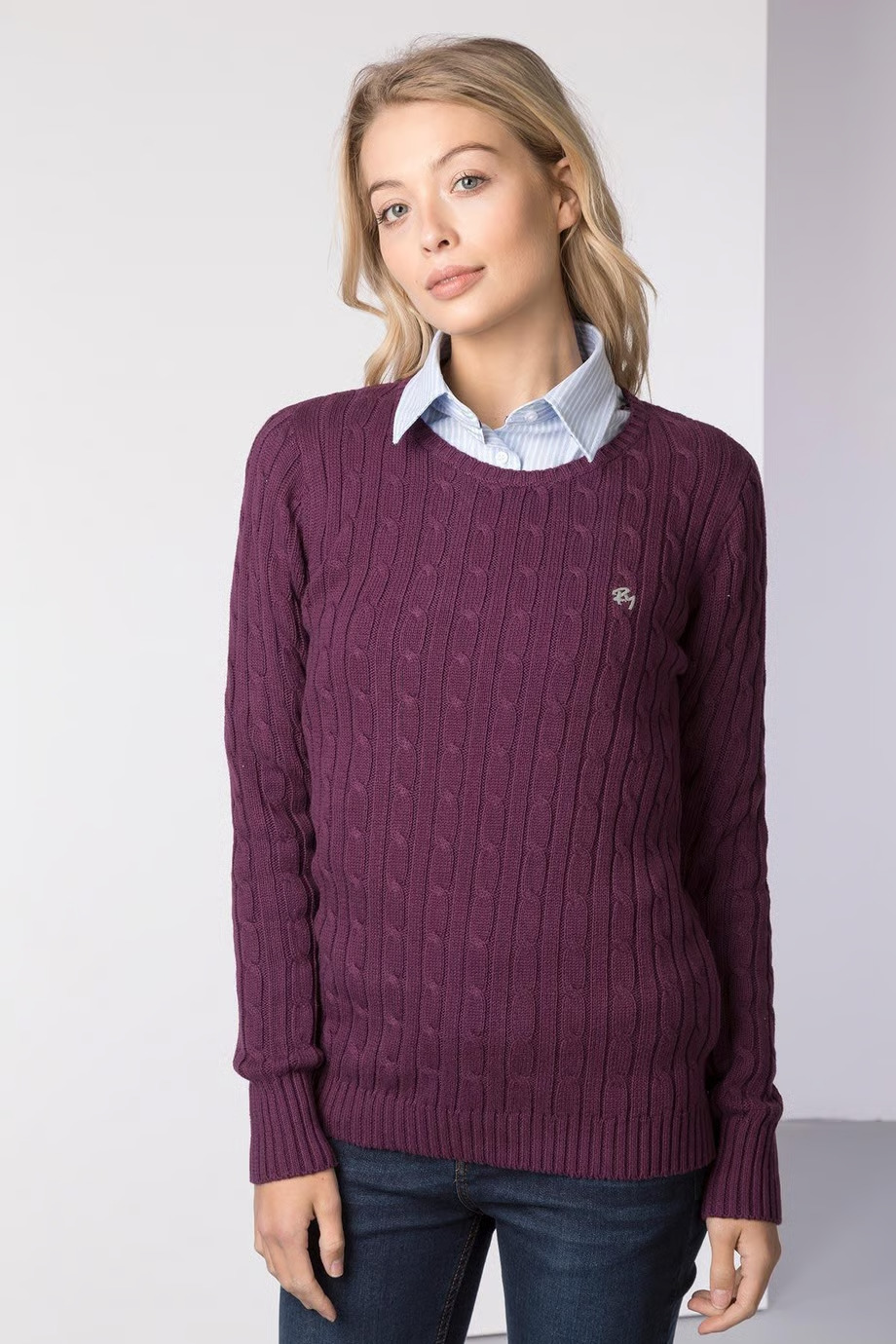 crew neck jumper with shirt