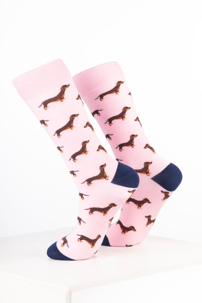 Women’s Bamboo Rich Dog Ankle Socks - Dachshund Soft Pink