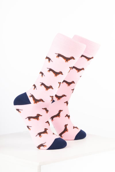 Women’s Bamboo Rich Dog Ankle Socks - Dachshund Soft Pink