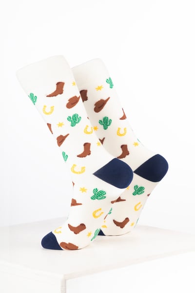 Women’s Bamboo Rich Horse Print Ankle Socks - Western Cream