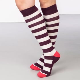 How to Wear Knee High Socks