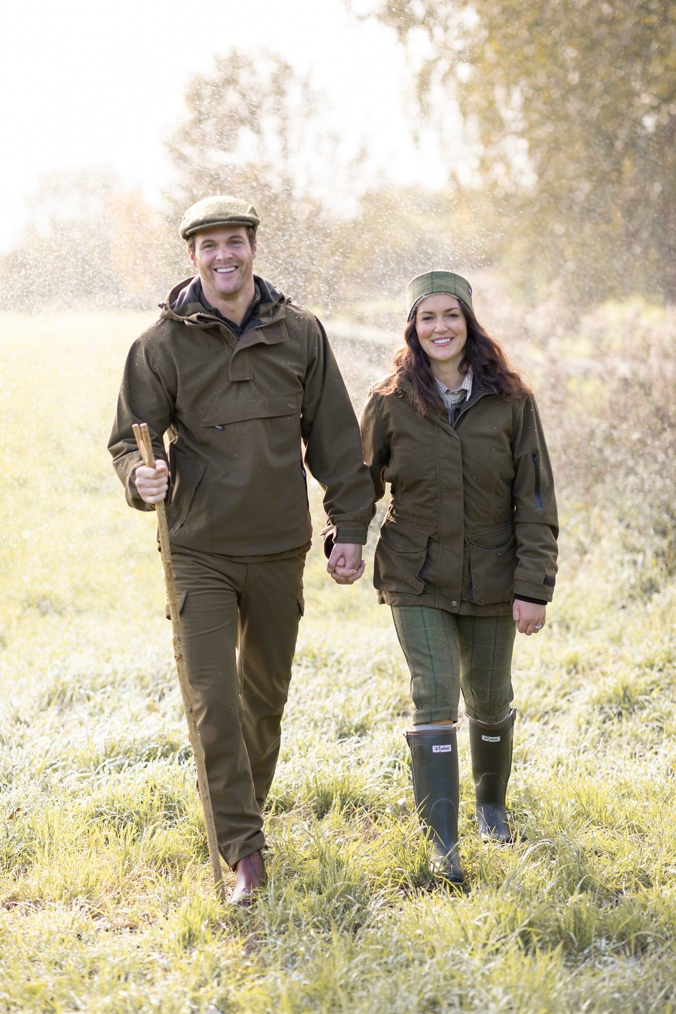 Couple walking on a shoot