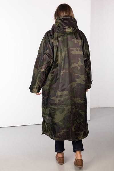Britischer Umkleidemantel für Damen - Tarnung