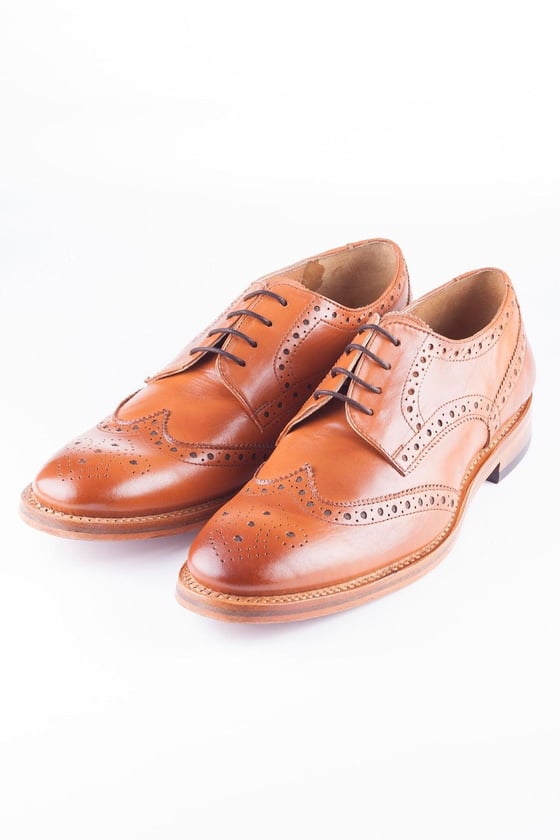 Mustard brogues 2024