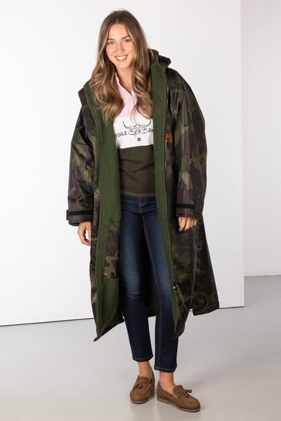 Britischer Umkleidemantel für Damen - Tarnung