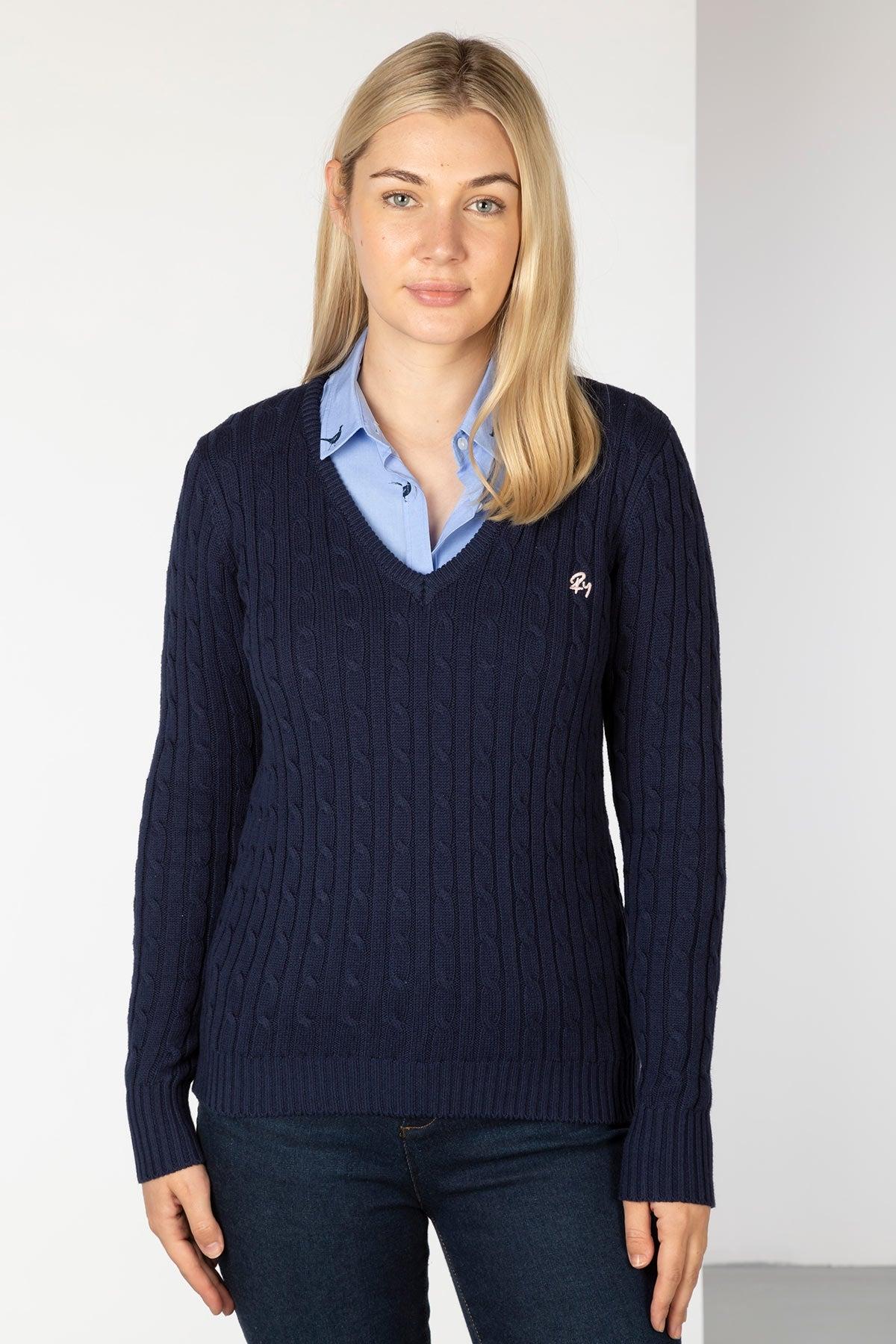 V neck outlet knit jumper