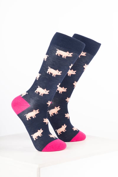 Women’s Bamboo Rich Animal Ankle Socks - Pink Pig Navy